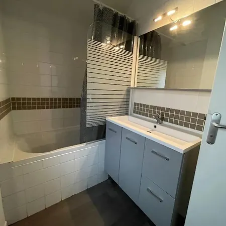 Appartement 2 Chambres A 3 Min A Pied De La Plage Saint-Valery-en-Caux Exterior photo