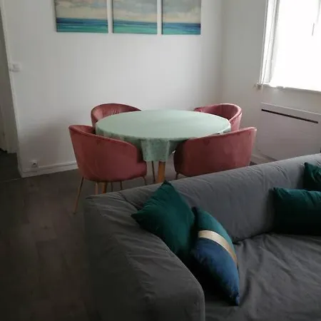 Appartement 2 Chambres A 3 Min A Pied De La Plage Saint-Valery-en-Caux Exterior photo